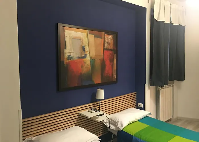 Almi Rooms